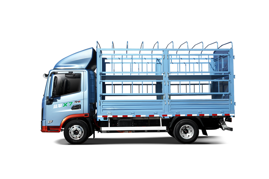 200kWh Battery, 650km Range —WEICHAI Landking X, Leads Electric Light Trucks