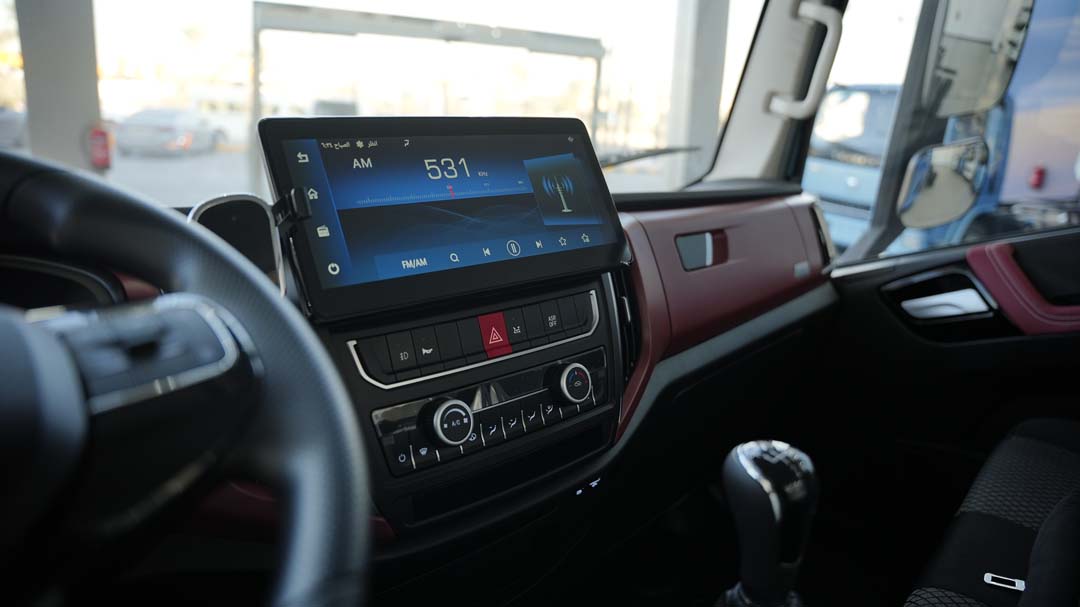 WEICHAI LANDKING H Light Truck: Comfort in High-Frequency Operations