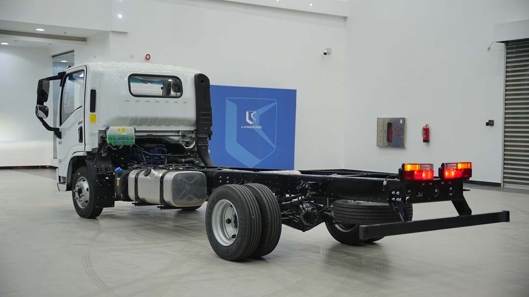 Built for Curves and Heavy Loads: Inside the LANDKING H Chassis