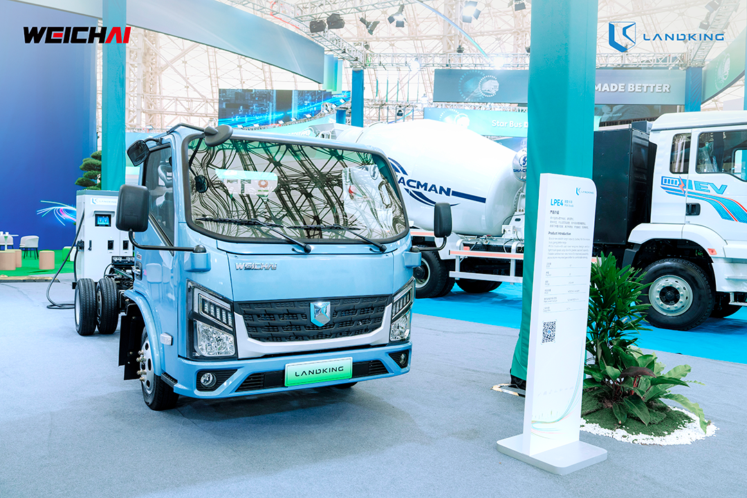 WEICHAI LANDKING LPE4 Electric Mini Truck Showcased for Global Green Logistics