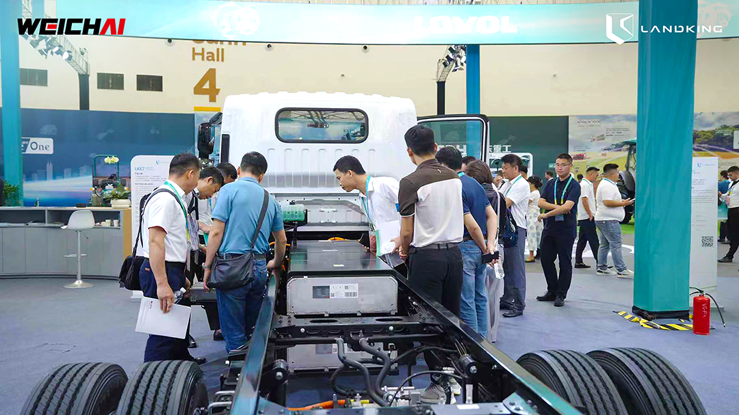 WEICHAI LANDKING LKE7 Showcased at 2026 SDHI Global Partners Conference