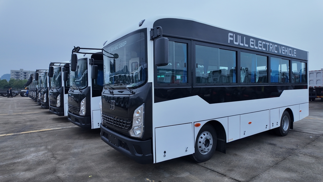 WEICHAI TRUCK Ships First Batch of Electric Buses to Southeast Asia